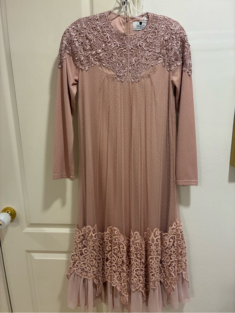 Dainty Jewells Dusty Rose Pink Lace-Trimmed Long Sleeve Dress Small